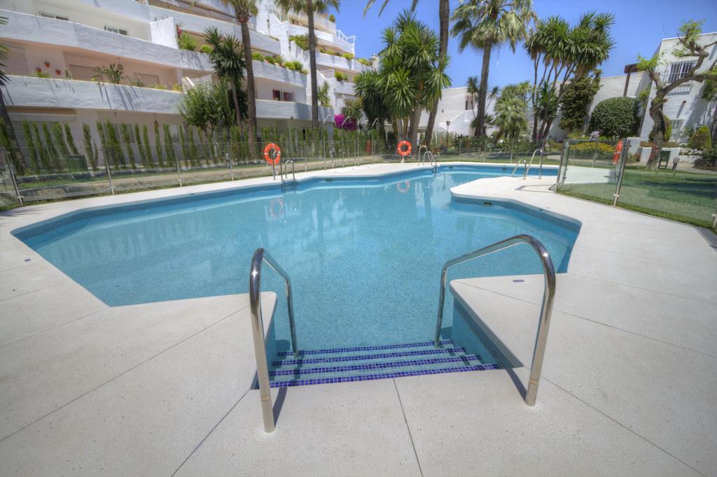 Jardines De Andalucia Apartment Marbella Exterior photo